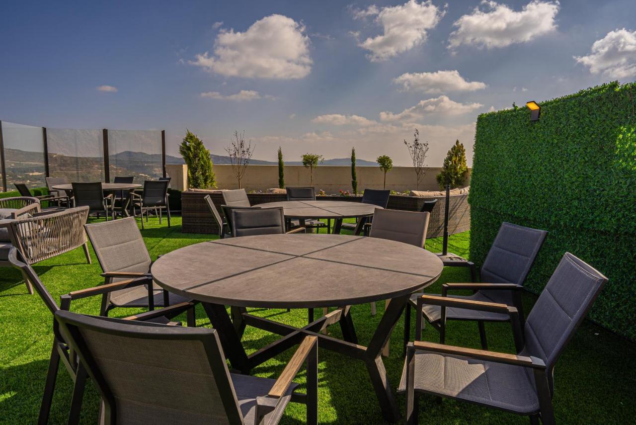 View Hotel Majdal Shams Exterior photo
